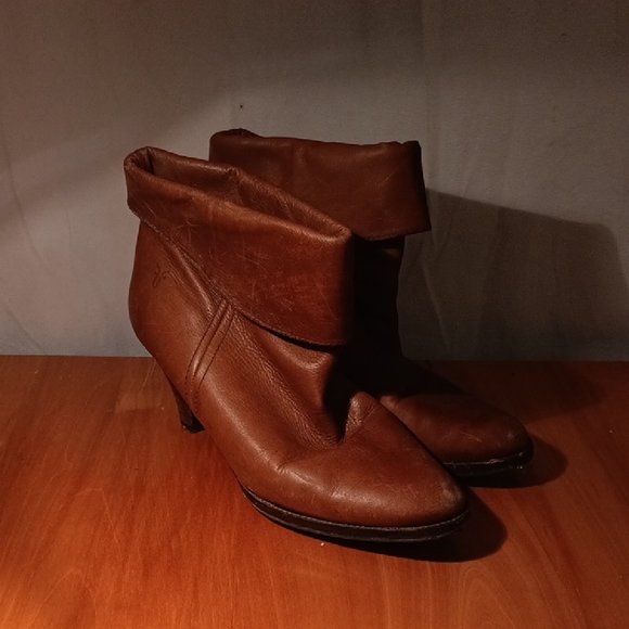 Frye Brown Leather Ankle Boots Size 9.5 - Picture 1 of 13